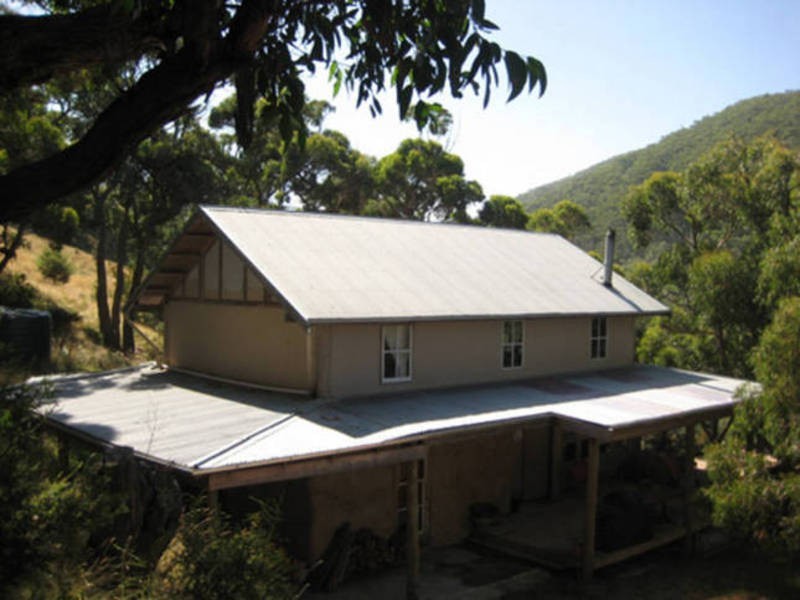 Lot 1 Leorkes Access, Wongarra VIC 3221