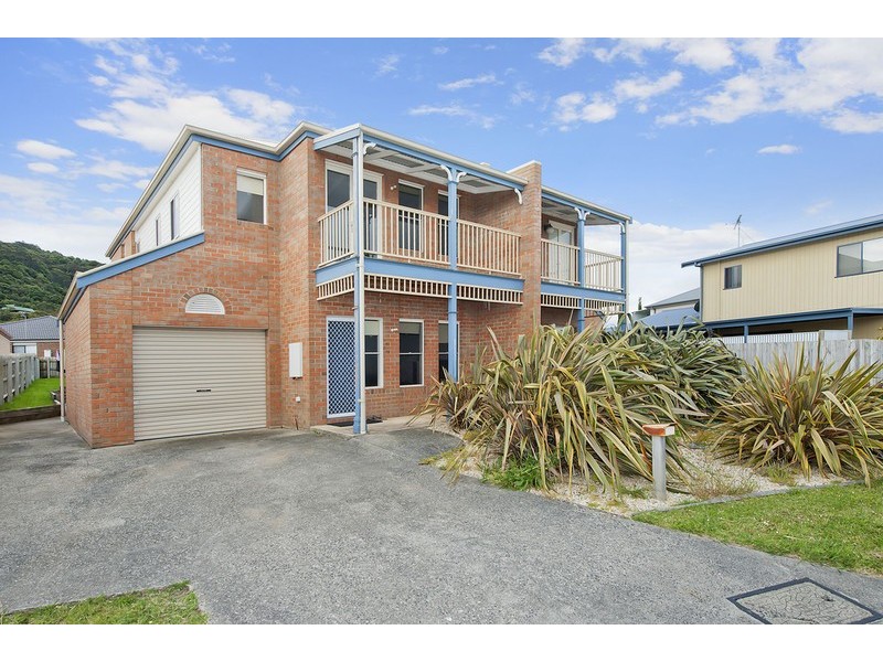 22 Scenic Drive, Apollo Bay VIC 3233