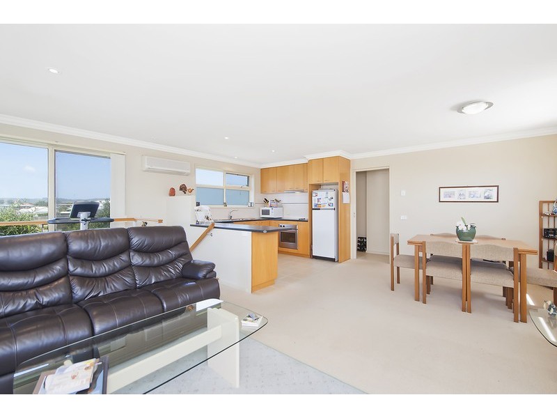 2/24 Campbell Court, Apollo Bay VIC 3233