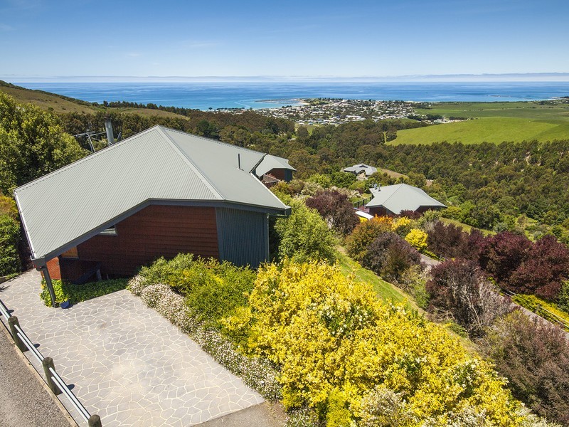 165 Tuxion Road, Apollo Bay VIC 3233