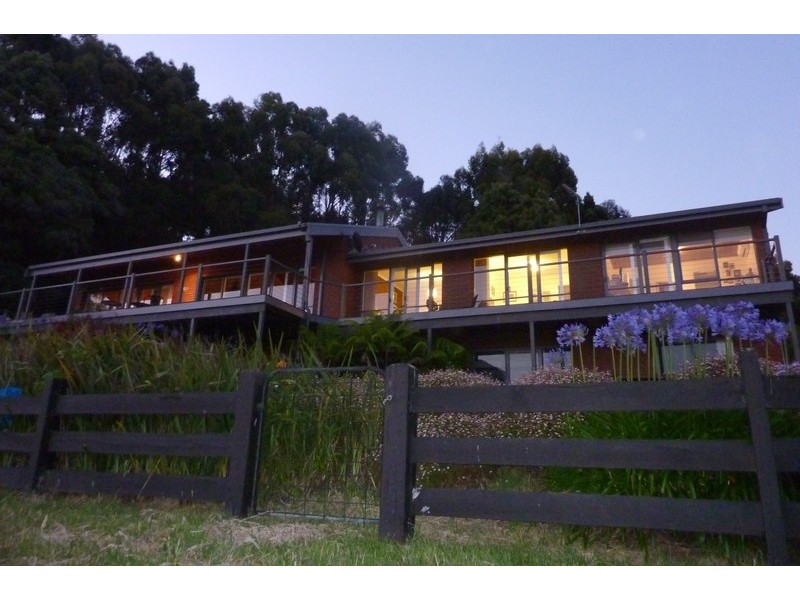 165 Tuxion Road, Apollo Bay VIC 3233