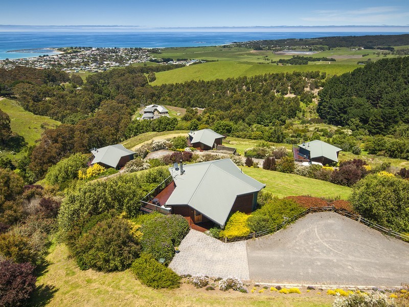 165 Tuxion Road, Apollo Bay VIC 3233