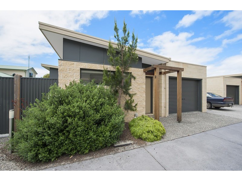 2/5 Pengilly Avenue, Apollo Bay VIC 3233