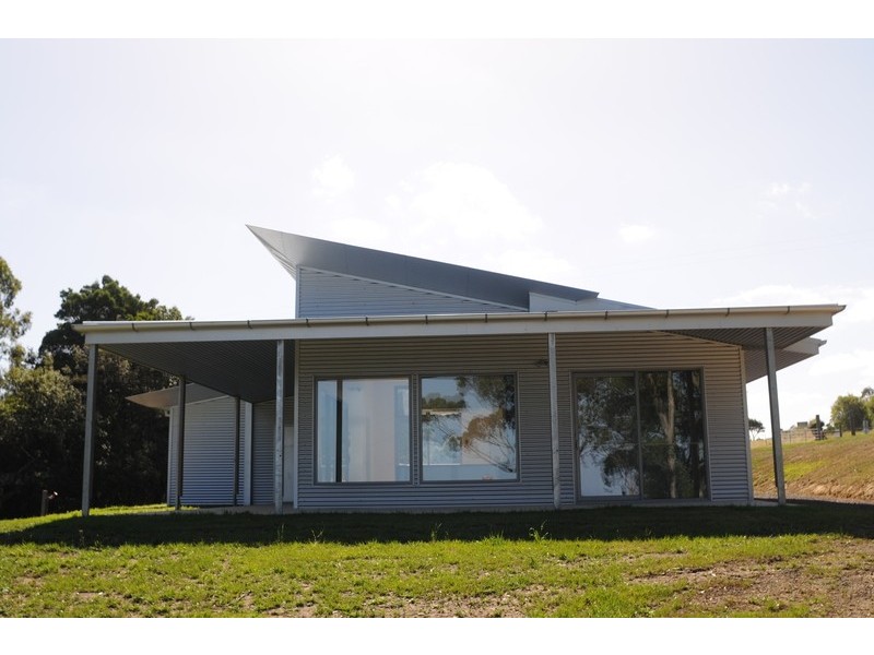 2 Hiders Access, Yuulong VIC 3237