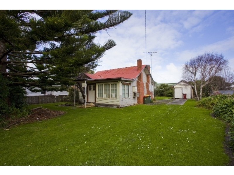 5 Martin Street, Apollo Bay VIC 3233