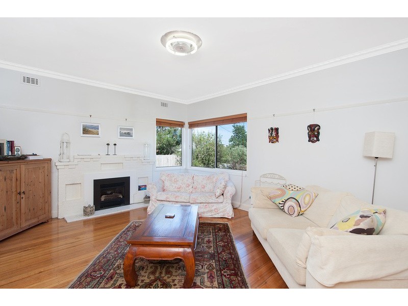 42 Thomson Street, Apollo Bay VIC 3233