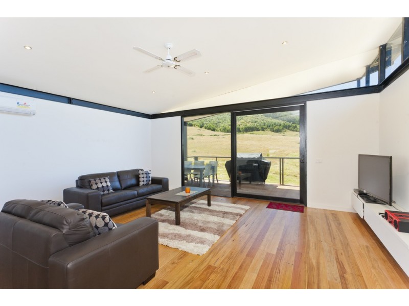 55 Seeberg Court, Apollo Bay VIC 3233