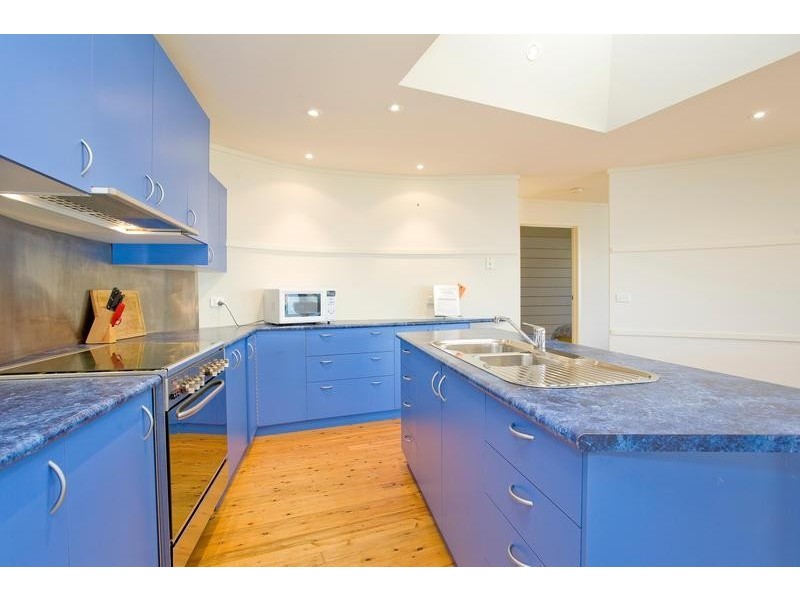 2 Karlson Street, Skenes Creek VIC 3233