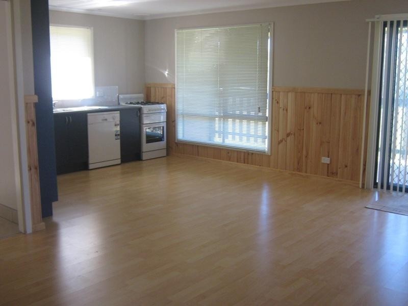 24B (rear) Great Ocean Road, Marengo VIC 3233