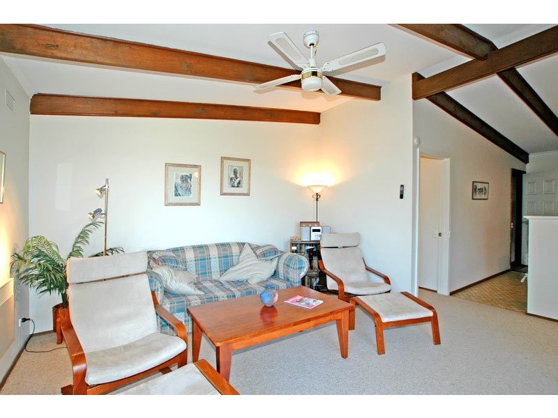 4/221 Great Ocean Road, Apollo Bay VIC 3233