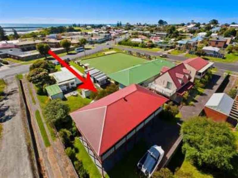 8 Moore Street, Apollo Bay VIC 3233