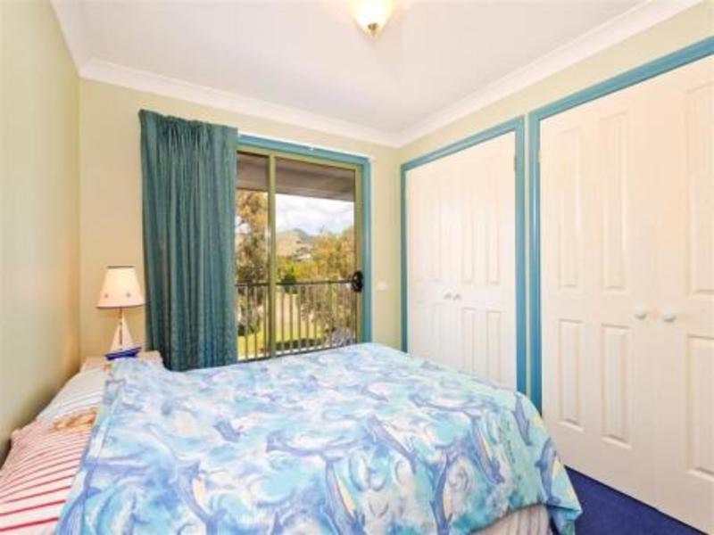 8 Moore Street, Apollo Bay VIC 3233