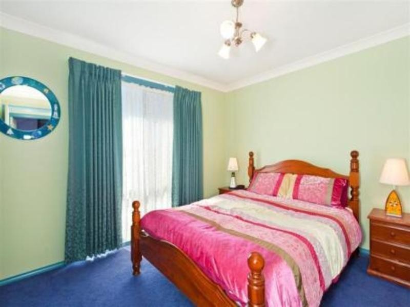 8 Moore Street, Apollo Bay VIC 3233