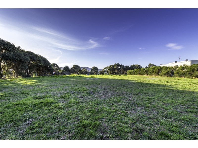 13 Ocean Park Drive, Apollo Bay VIC 3233