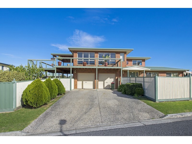 6 Jillian Road, Apollo Bay VIC 3233