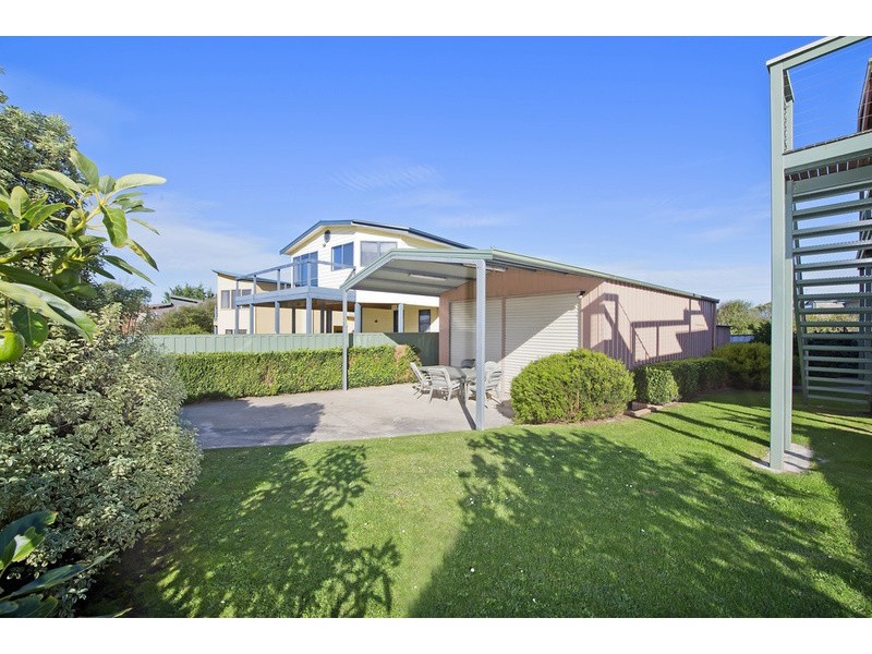6 Jillian Road, Apollo Bay VIC 3233