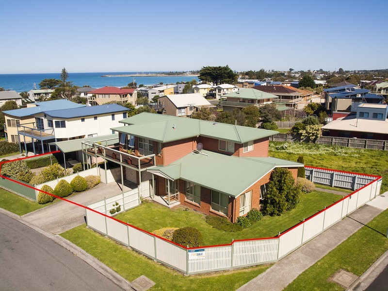 6 Jillian Road, Apollo Bay VIC 3233