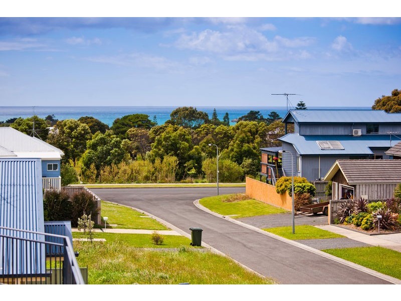 10 Park Avenue, Apollo Bay VIC 3233