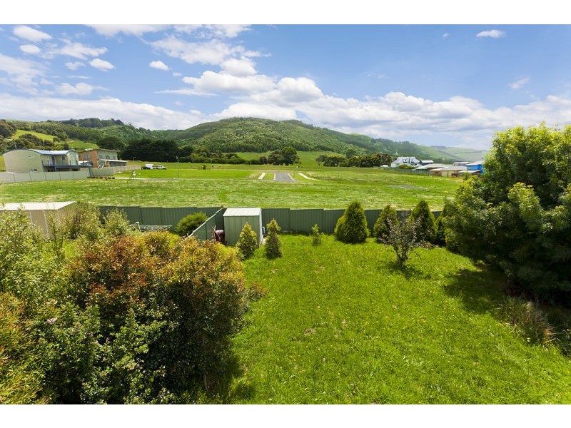 10 Park Avenue, Apollo Bay VIC 3233
