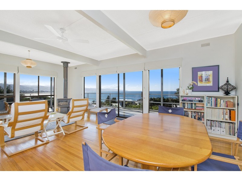 6 Mitchell Court, Marengo VIC 3233