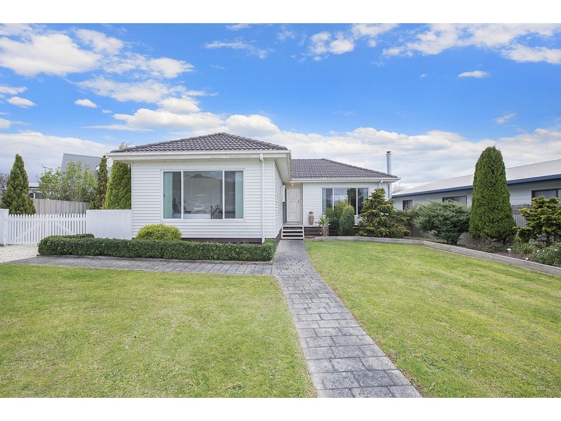 39 Murray Square, Apollo Bay VIC 3233