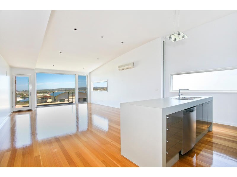 27 Marriners Lookout Road, Apollo Bay VIC 3233