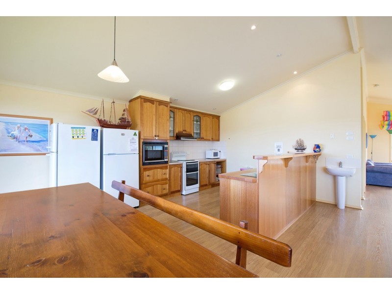 10 Scenic Drive, Apollo Bay VIC 3233