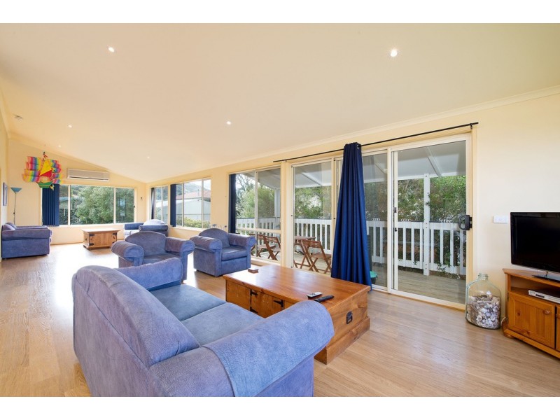 10 Scenic Drive, Apollo Bay VIC 3233