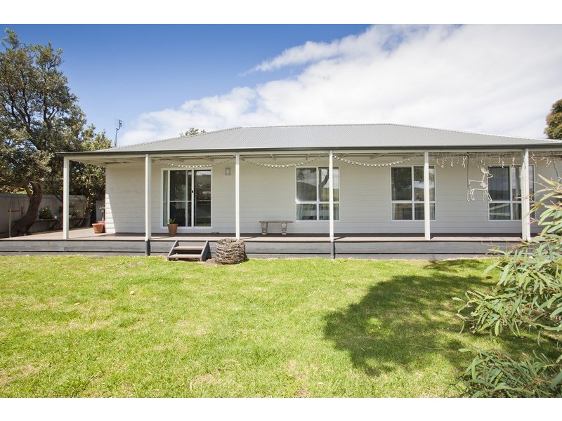 20 Seymour Crescent, Apollo Bay VIC 3233