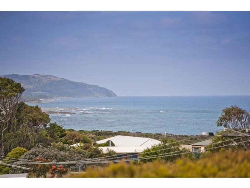 24 Otway Avenue, Skenes Creek VIC 3233
