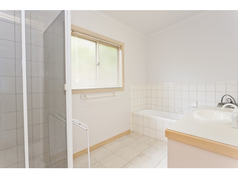 24 Otway Avenue, Skenes Creek VIC 3233