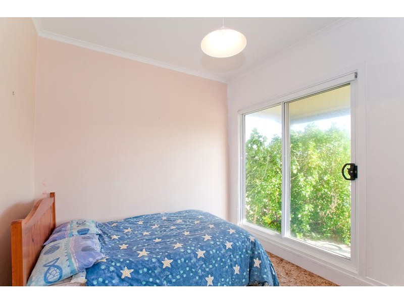 24 Hennessy Street, Port Campbell VIC 3269