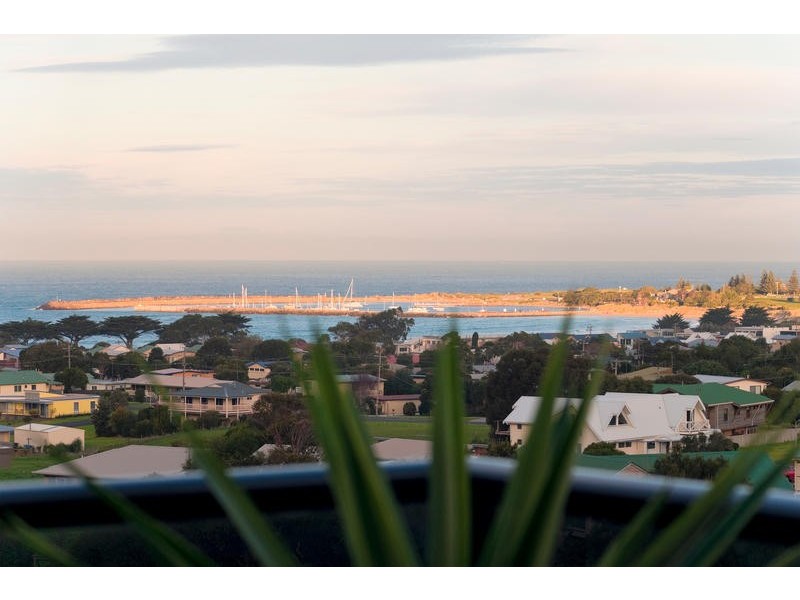 27 Seeberg Court, Apollo Bay VIC 3233