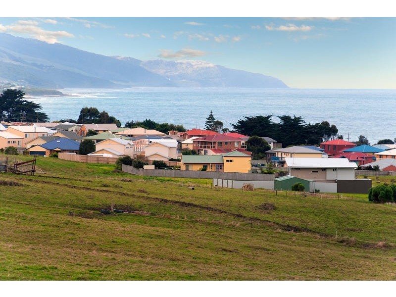 27 Seeberg Court, Apollo Bay VIC 3233