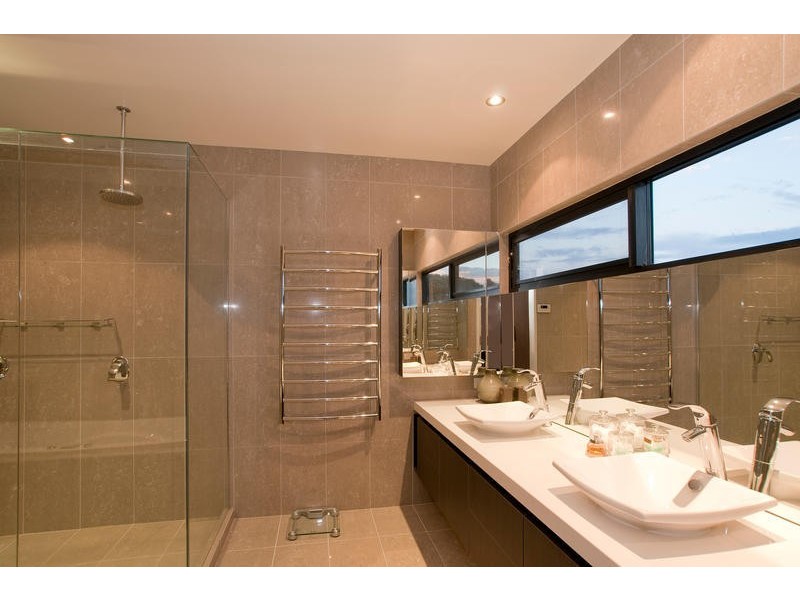 27 Seeberg Court, Apollo Bay VIC 3233