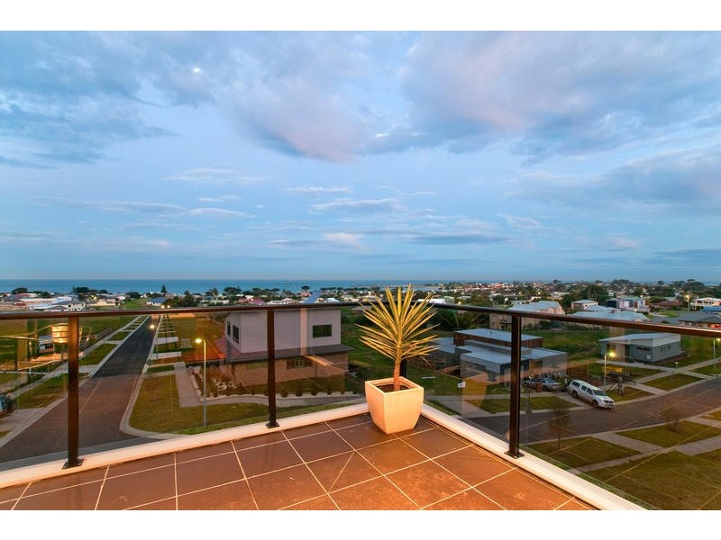 27 Seeberg Court, Apollo Bay VIC 3233
