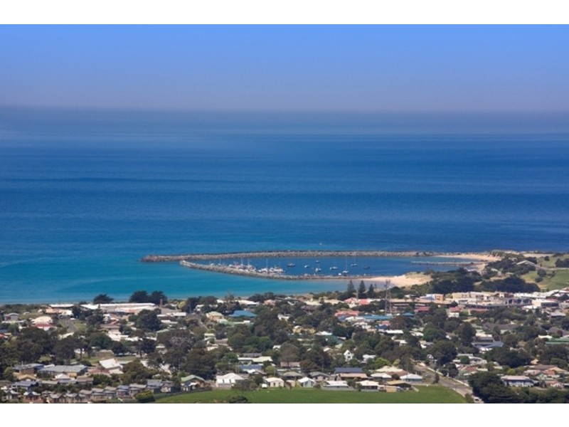 280 Montrose Avenue, Apollo Bay VIC 3233