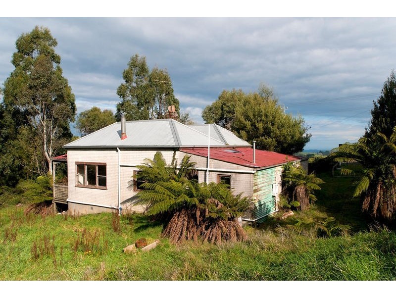 4 Gardner Street, Beech Forest VIC 3237