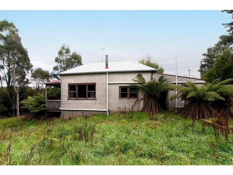 4 Gardner Street, Beech Forest VIC 3237