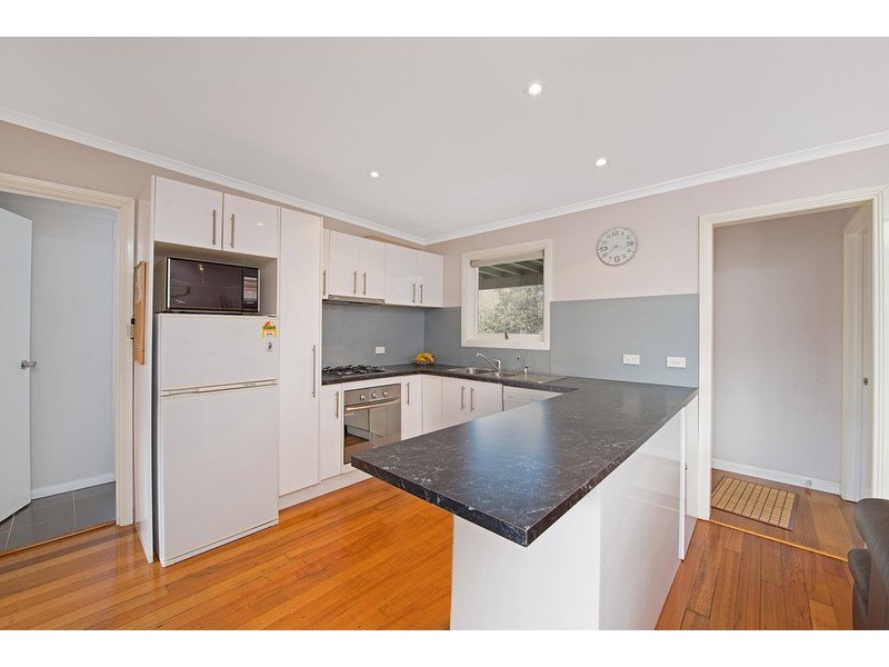 15A McLennan Street, Apollo Bay VIC 3233