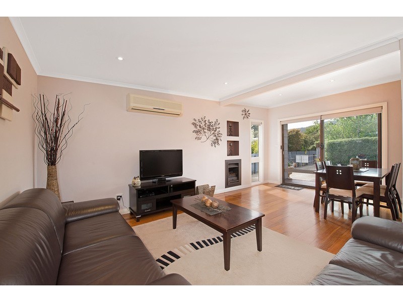 15A McLennan Street, Apollo Bay VIC 3233