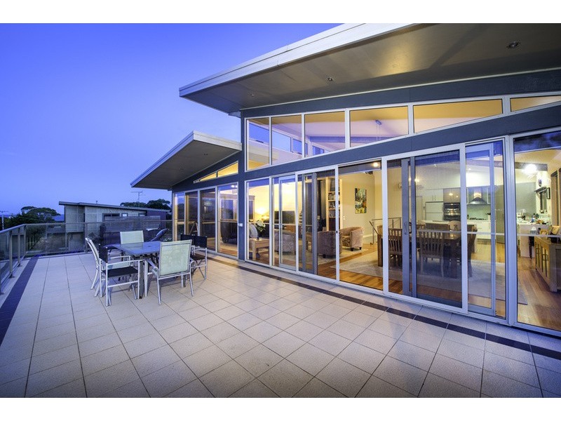 11 Telford Street, Apollo Bay VIC 3233