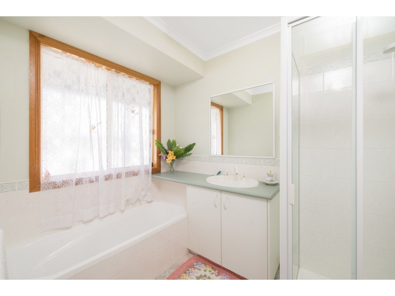 17 Cawood Street, Apollo Bay VIC 3233