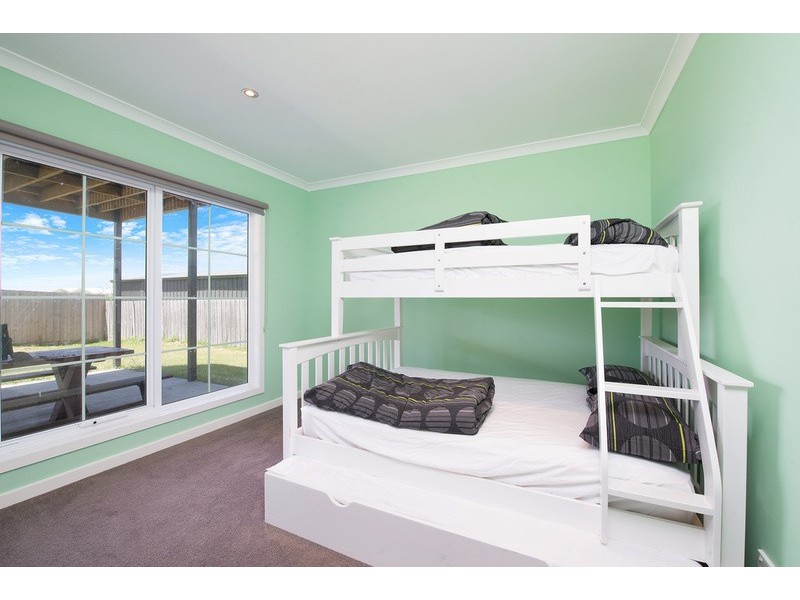 24 Joyce Street, Apollo Bay VIC 3233