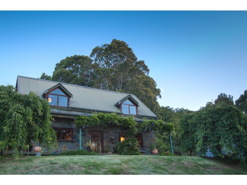 75 Alice Court, Marengo VIC 3233