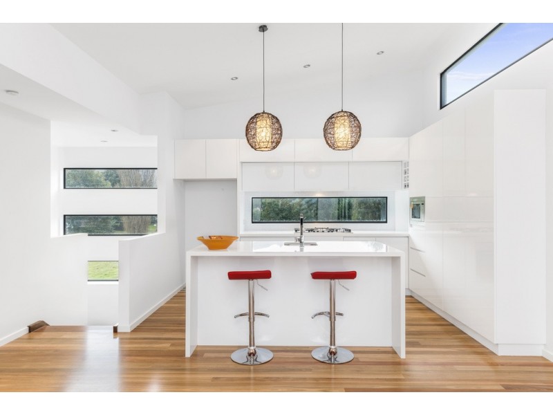 2-4/16 Thomson Street, Apollo Bay VIC 3233