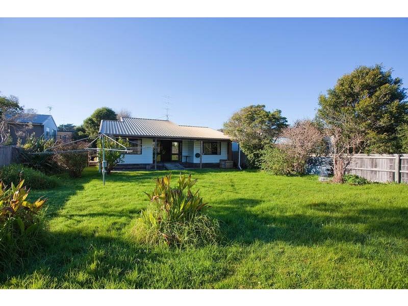 2B Murray Street, Apollo Bay VIC 3233