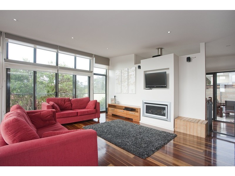 2/9 Telford Street Marengo, Apollo Bay VIC 3233