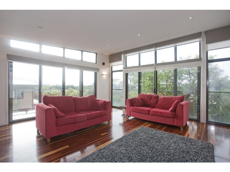 2/9 Telford Street Marengo, Apollo Bay VIC 3233