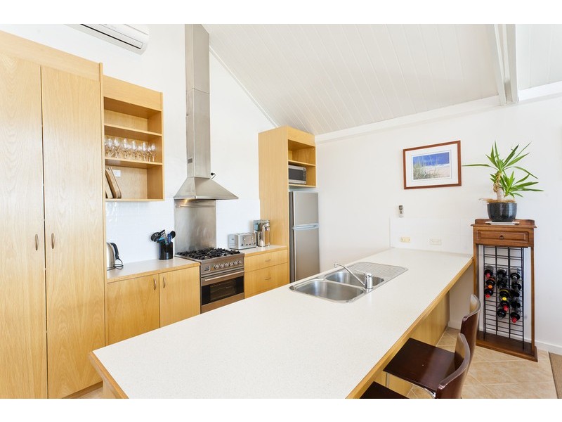 2/135 Great Ocean Road, Apollo Bay VIC 3233